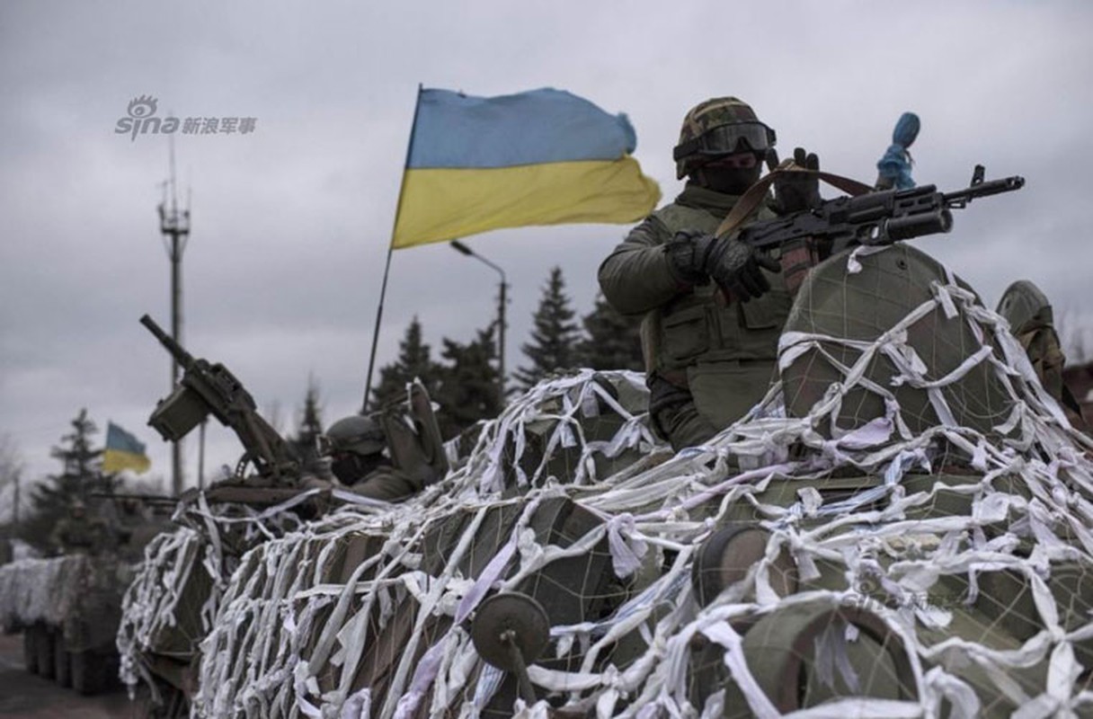Vu khi hang nang Ukraine don dap do ve Debaltseve-Hinh-15