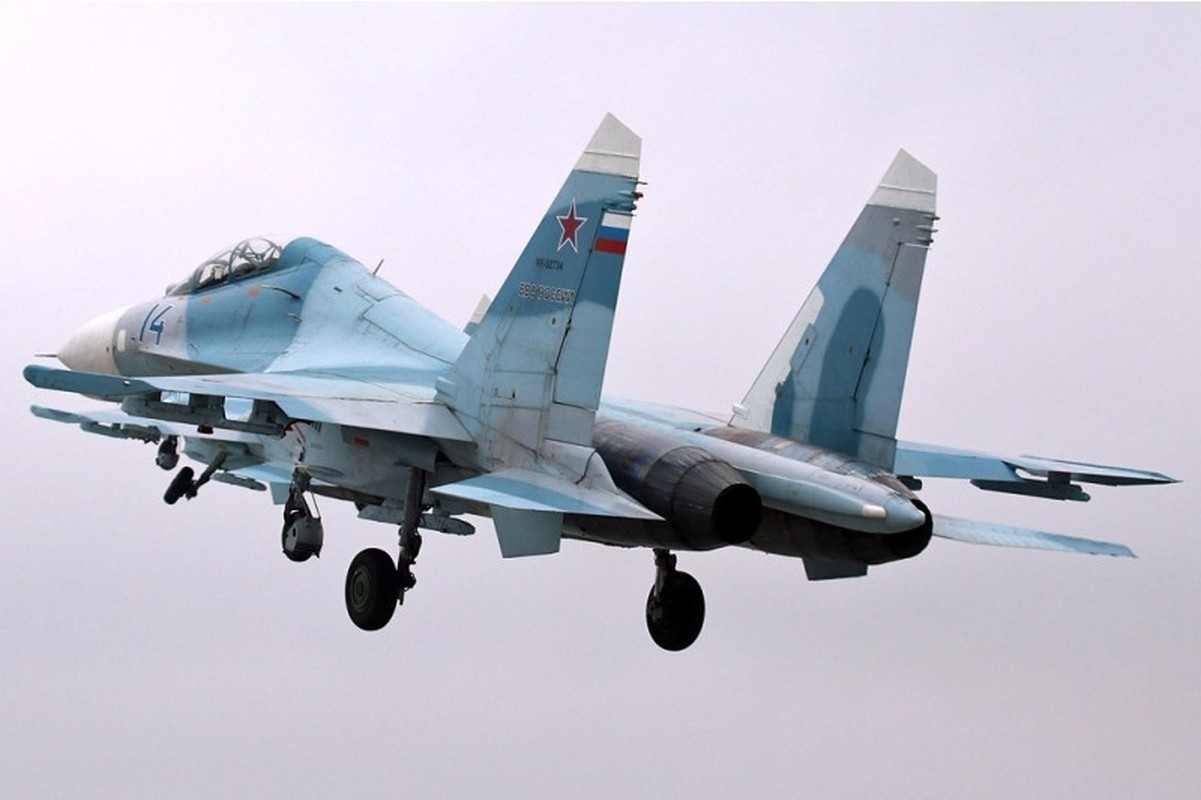 Kham pha bien the huan luyen cua tiem kich Su-27, MiG-29-Hinh-4