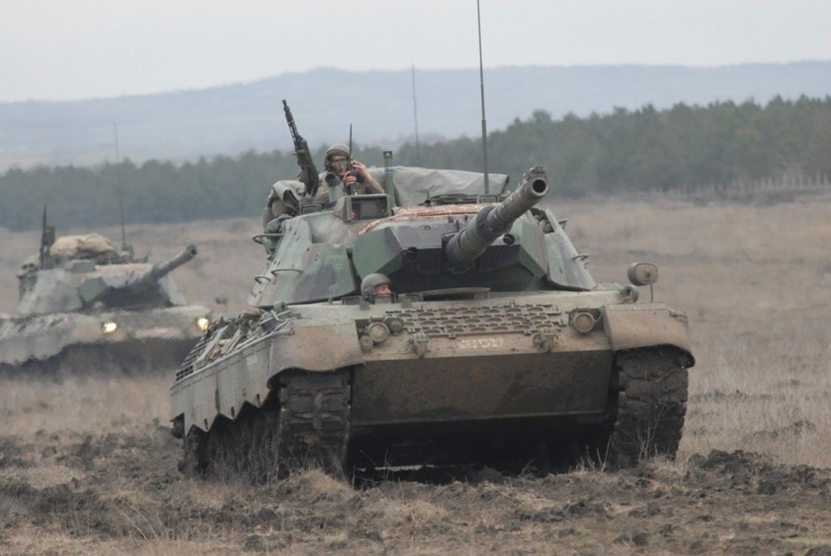 Muc kich xe tang Leopard 1A1 Tho Nhi Ky tap tran-Hinh-5