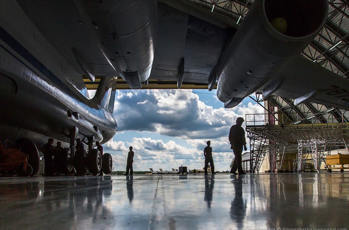 Ghe tham noi keo dai tuoi tho van tai co IL-76 (1)-Hinh-13