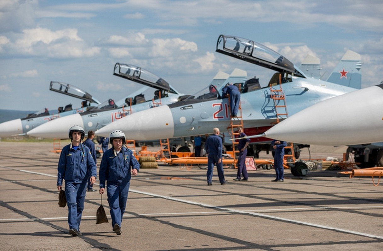 Mot ngay voi chien dau co Su-30SM o vung Vien Dong (1)-Hinh-4