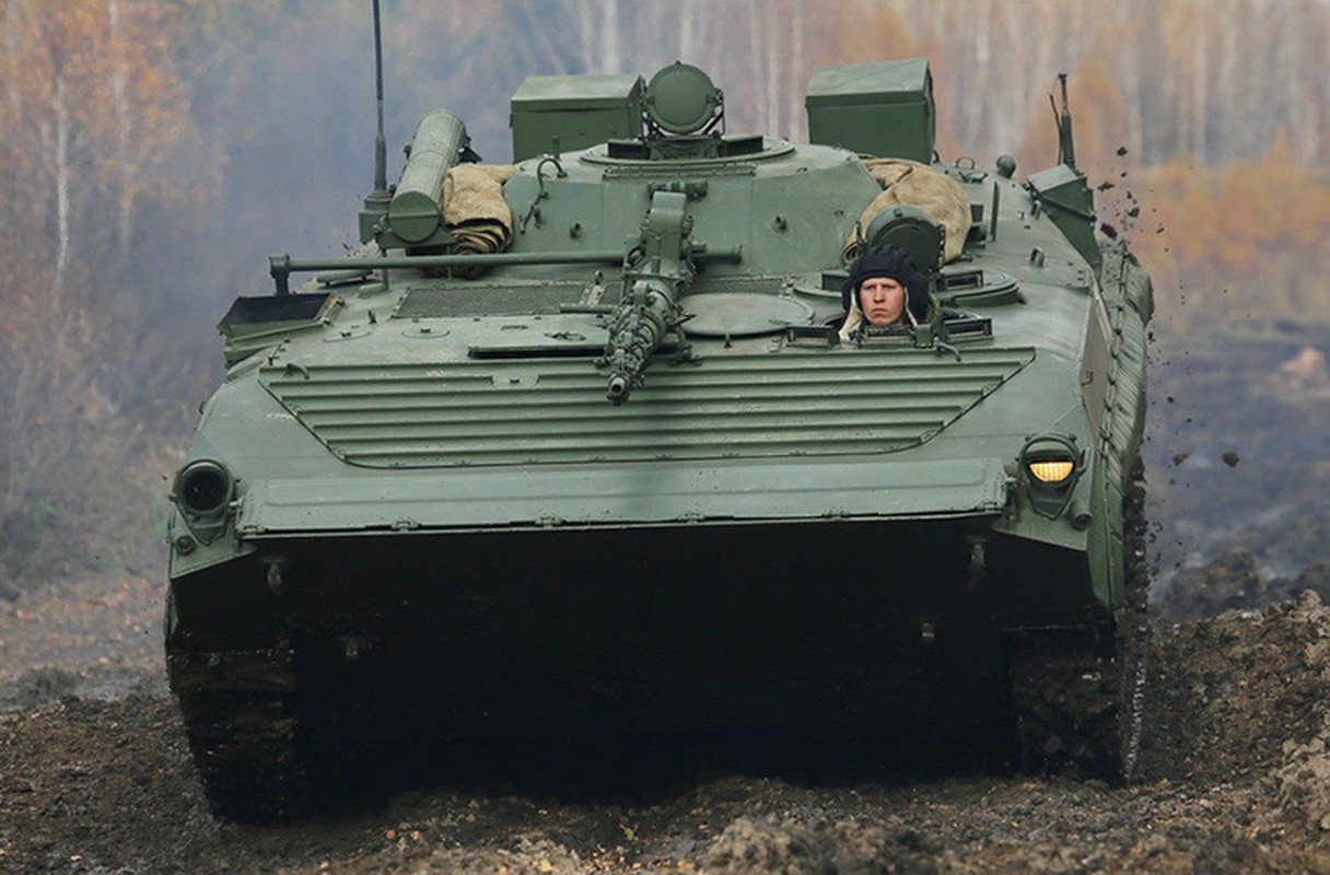 Muc kich thu nghiem xe tang T-72 sau dai tu-Hinh-8