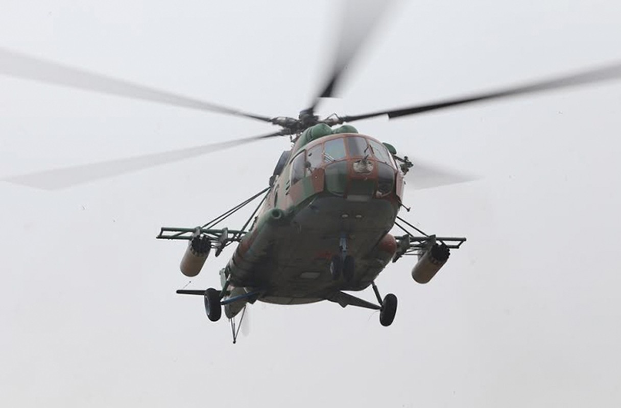 Muc kich truc thang Mi-8MT cua Bo Noi vu Nga oanh tac-Hinh-2