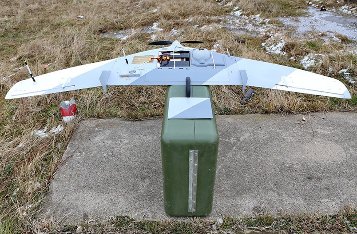 Tan mat UAV trinh sat 