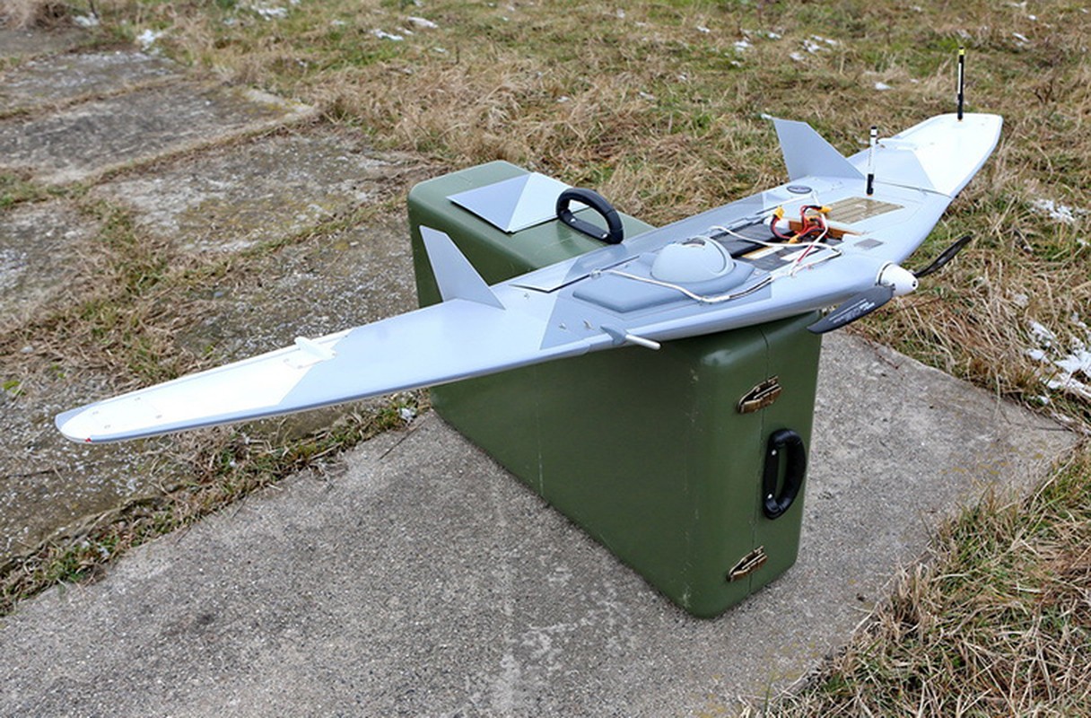 Tan mat UAV trinh sat 