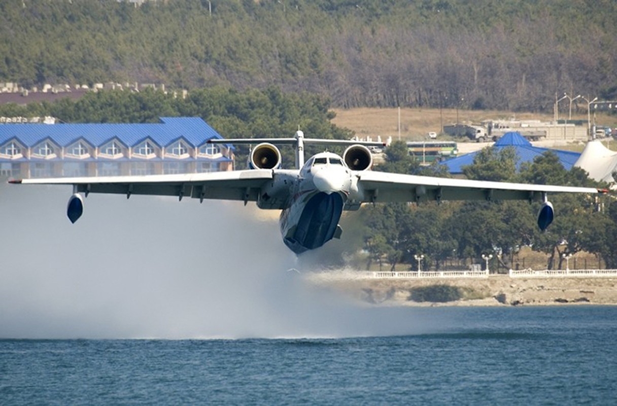 Cuc thiet ke thuy phi co Beriev: Lau doi nhung lan dan-Hinh-7