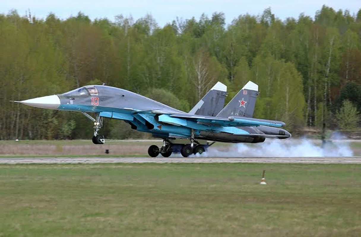 He lo lich su thang tram cua may bay Sukhoi Su-34-Hinh-8