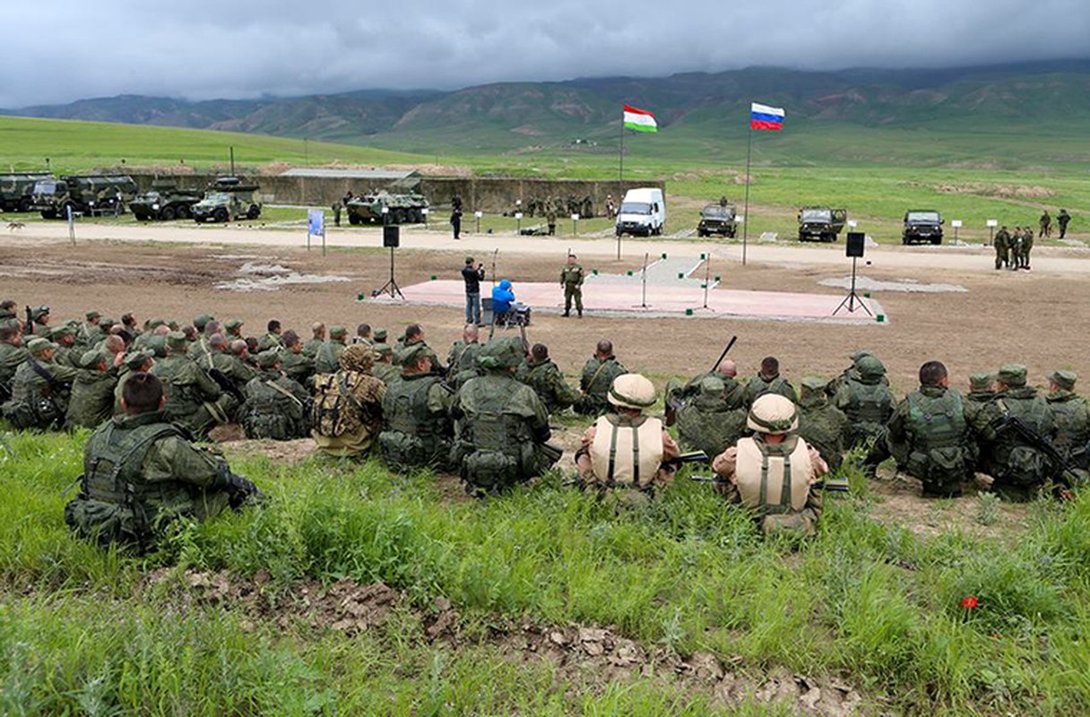 Hoanh trang cuoc tap tran khoi hiep uoc CSTO o Tajikistan-Hinh-13