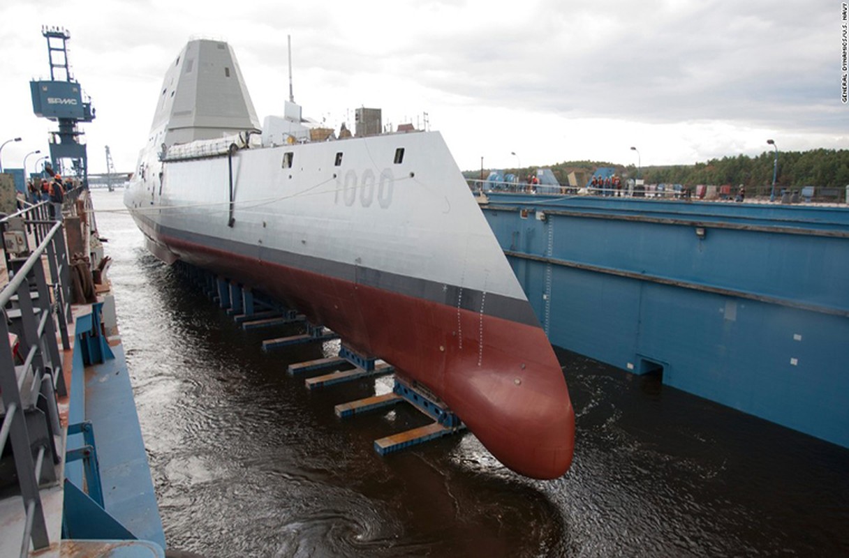 Nga dau long thua nhan suc manh sieu ham USS Zumwalt My