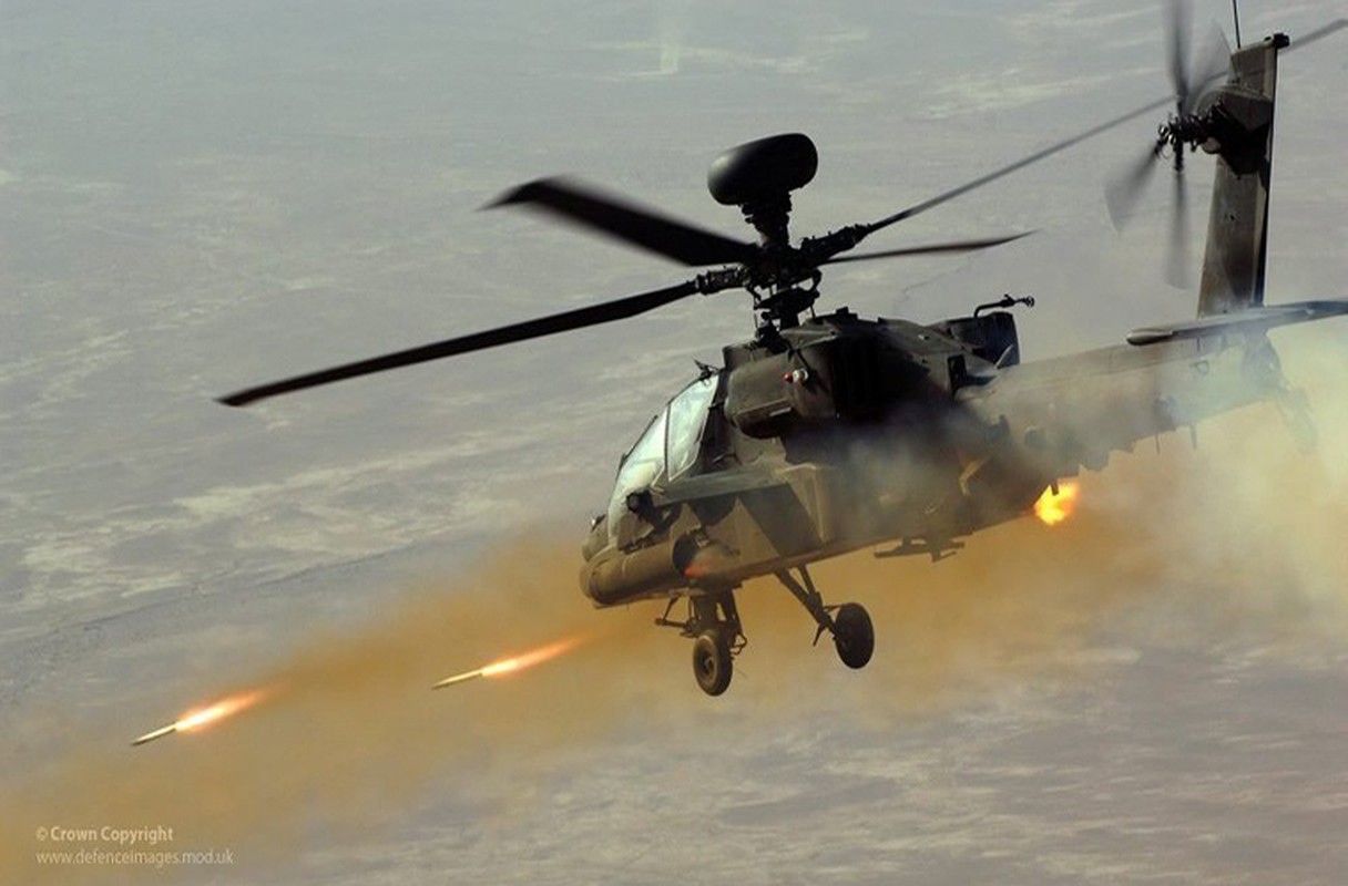 Truc thang tan cong AH-64 lan dau tham chien chong IS o Iraq-Hinh-2