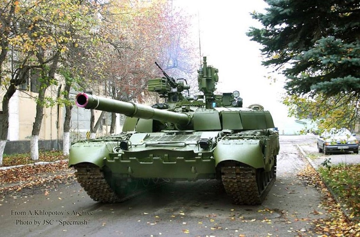 Xe tang T-80 Nga duoc nang cap manh ngang Leopard 2A6, M1A2-Hinh-4