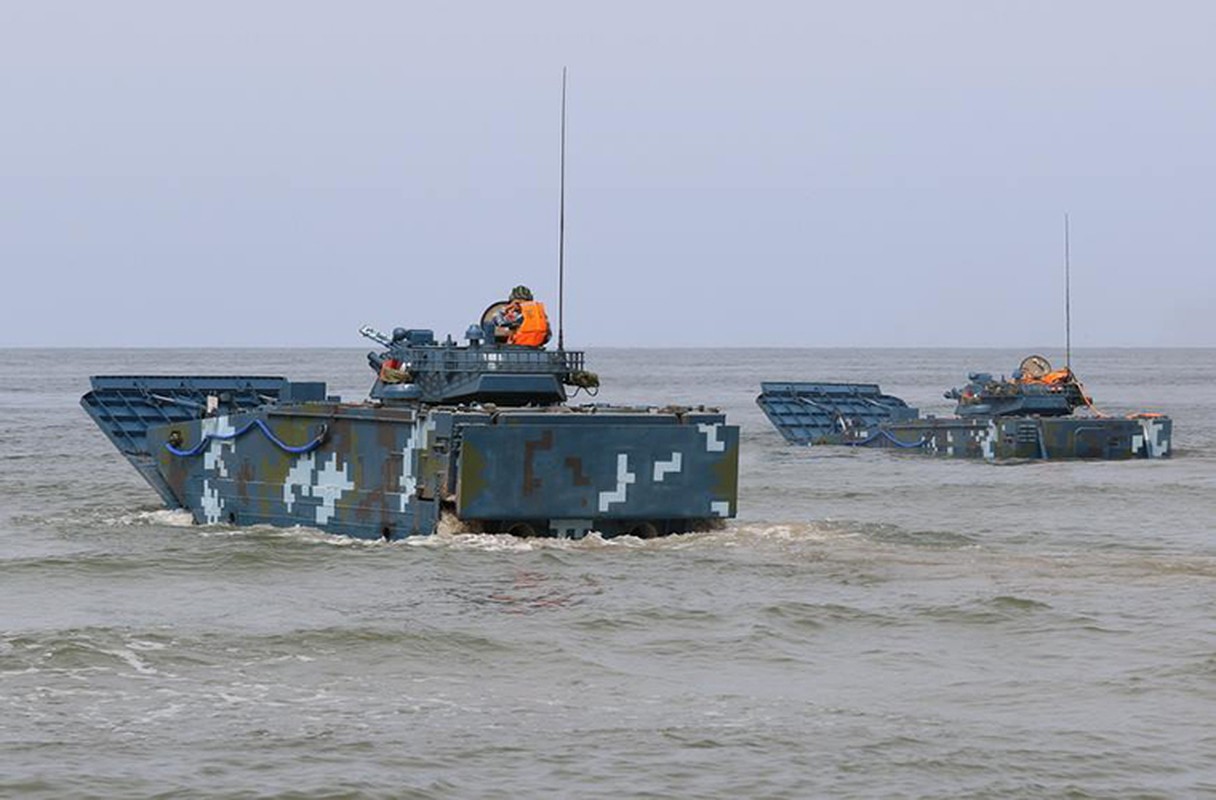 Thiet giap BTR-82A Nga 