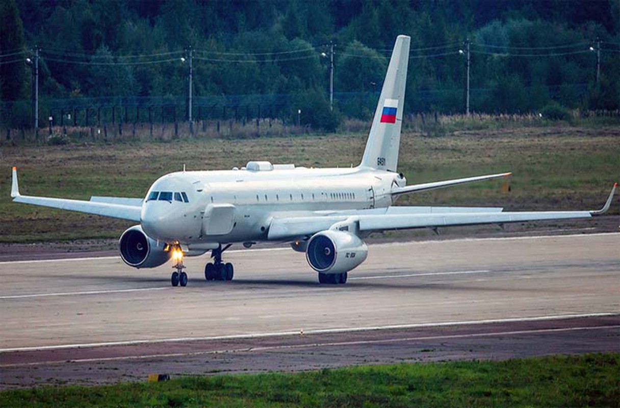 May bay Tu-214R Nga hoan thanh nhiem vu bi mat o Syria-Hinh-4