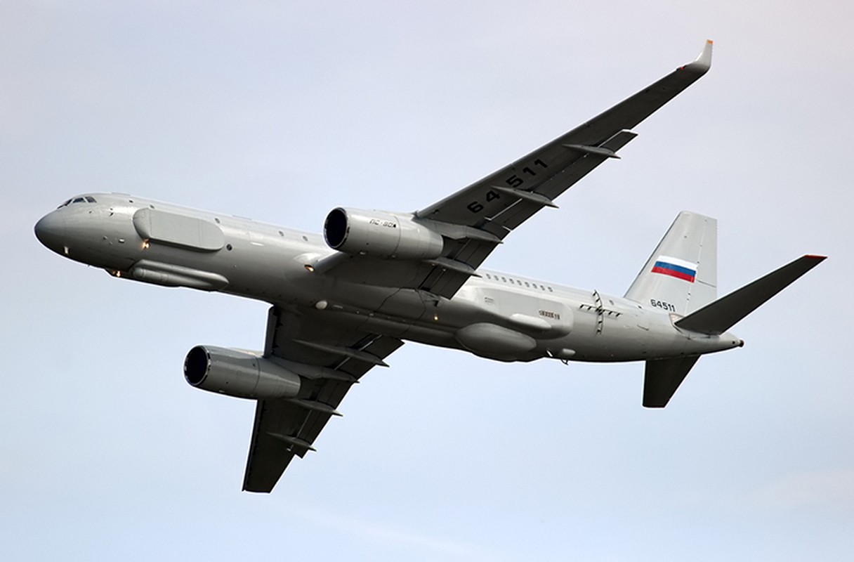 May bay Tu-214R Nga hoan thanh nhiem vu bi mat o Syria