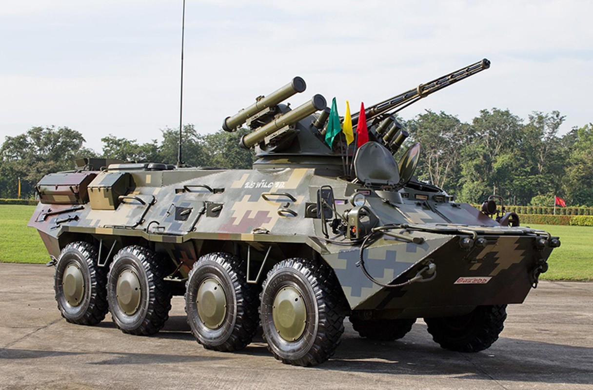 Tung tien, Ukraine ban cong nghe che tao xe boc thep BTR-3E1-Hinh-9