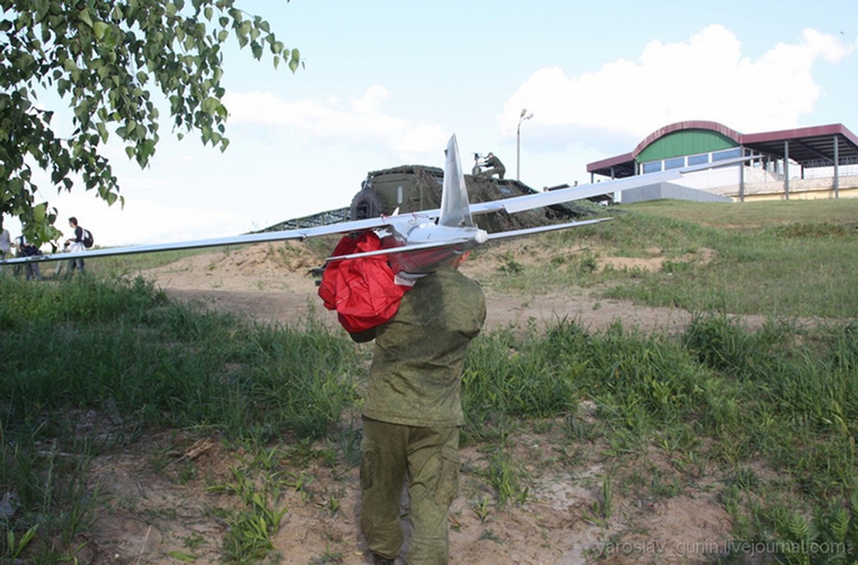 Can canh cap UAV tieu chuan cua Quan doi Nga-Hinh-10