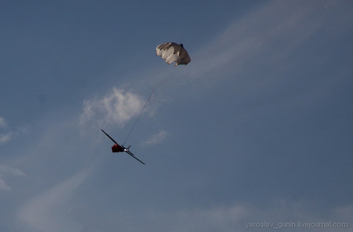 Can canh cap UAV tieu chuan cua Quan doi Nga-Hinh-9