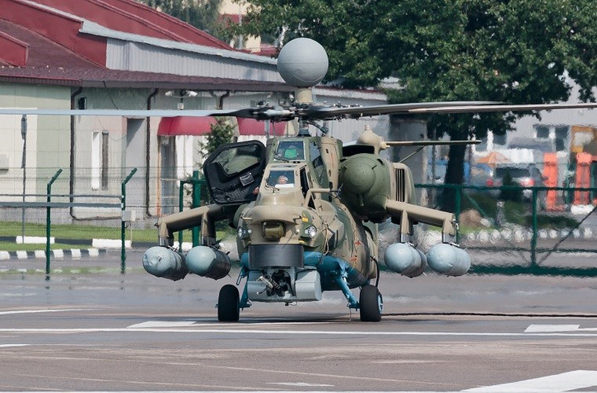 Mang ten lua moi, truc thang Mi-28NM van thua xa AH-64 Apache-Hinh-3