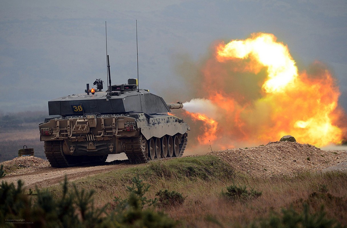 Nang cap xe tang Challenger 2, nguoi Anh biet so T-14 Armata-Hinh-5