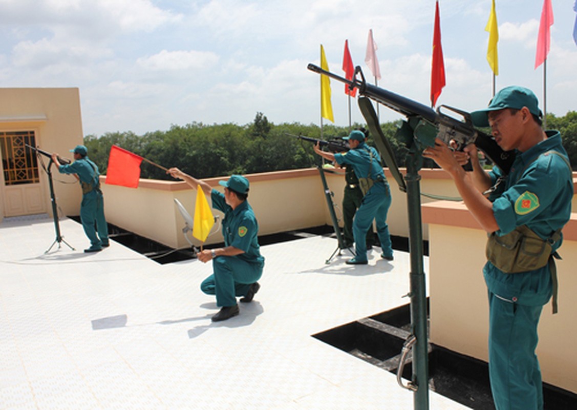 Ngac nhien: Bo doi Viet Nam van dung sung truong M16-Hinh-8