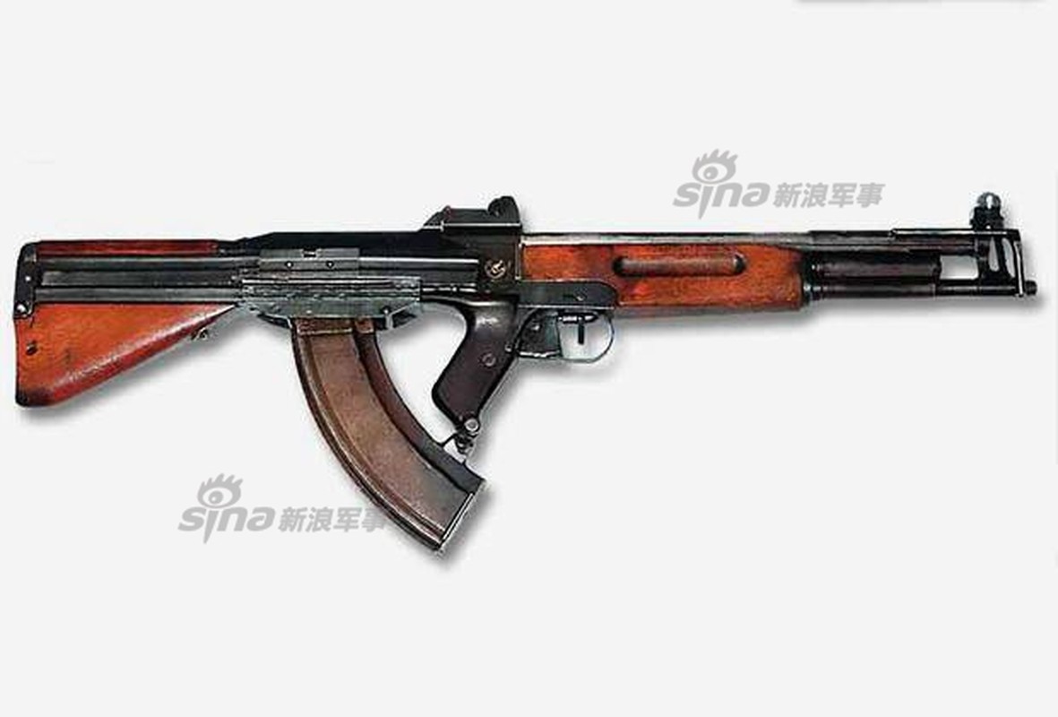 Chet yeu loat sung truong kieu bullpup &quot;doc, di&quot; cua Lien Xo-Hinh-2