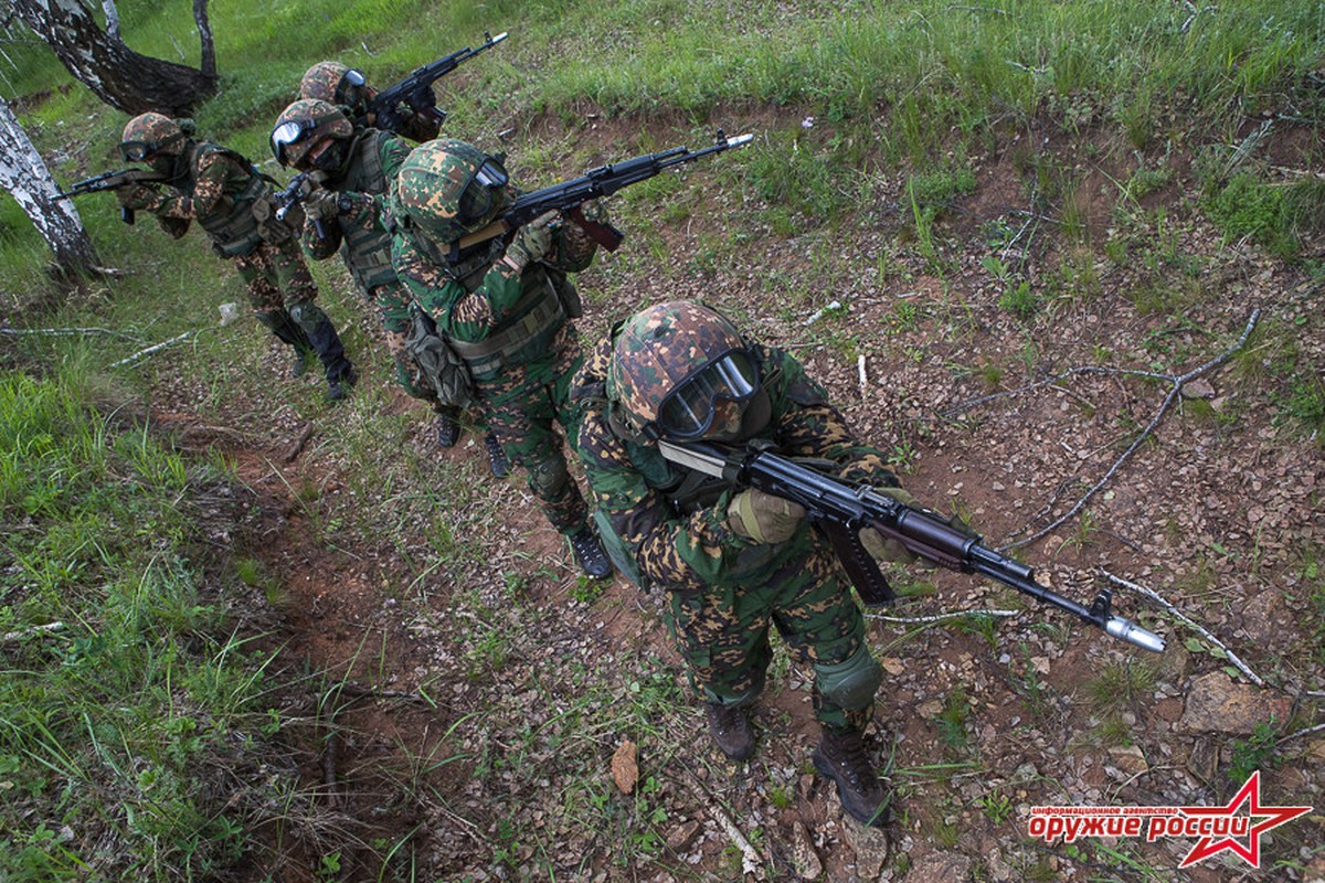 Muc kich dac nhiem Nga tro tai tac chien chong khung bo-Hinh-9