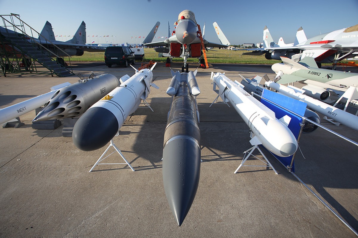 Sinh ra dung thoi, MiG-29 nang tam dang cap Khong quan Nga-Hinh-10