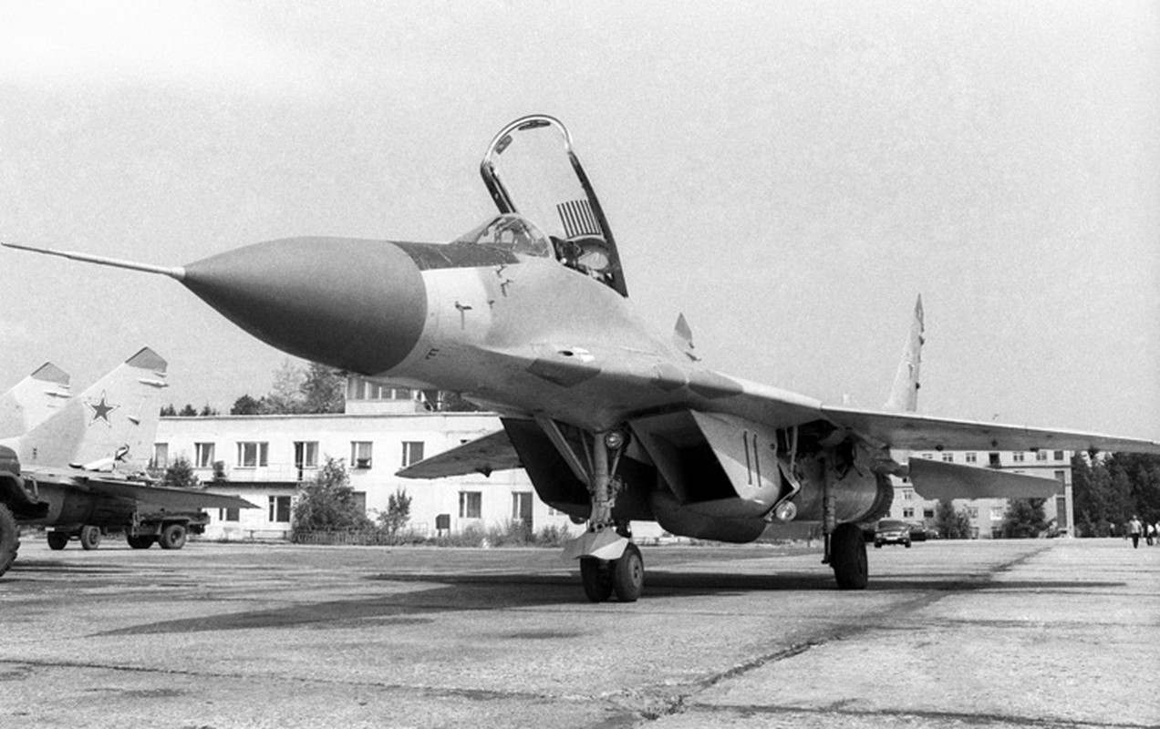 Sinh ra dung thoi, MiG-29 nang tam dang cap Khong quan Nga-Hinh-2