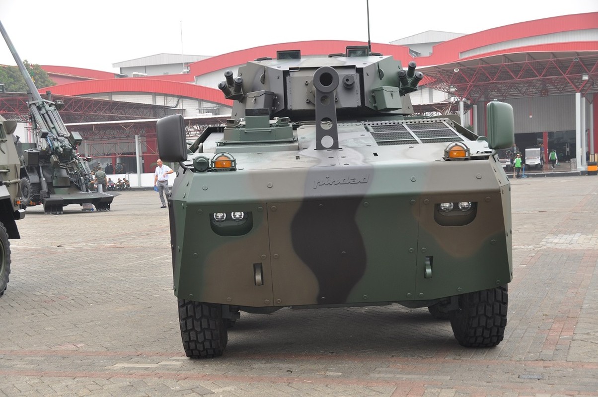 Indonesia gioi thieu xe chien dau bo binh manh ngang BMP-3-Hinh-4