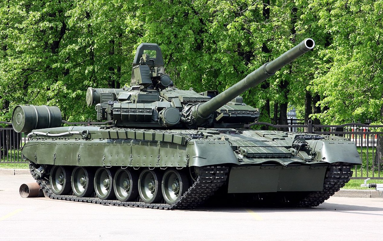 So hai T-72, T-90 Nga, Ukraine rao riet hoi sinh “tang bay” T-80-Hinh-9