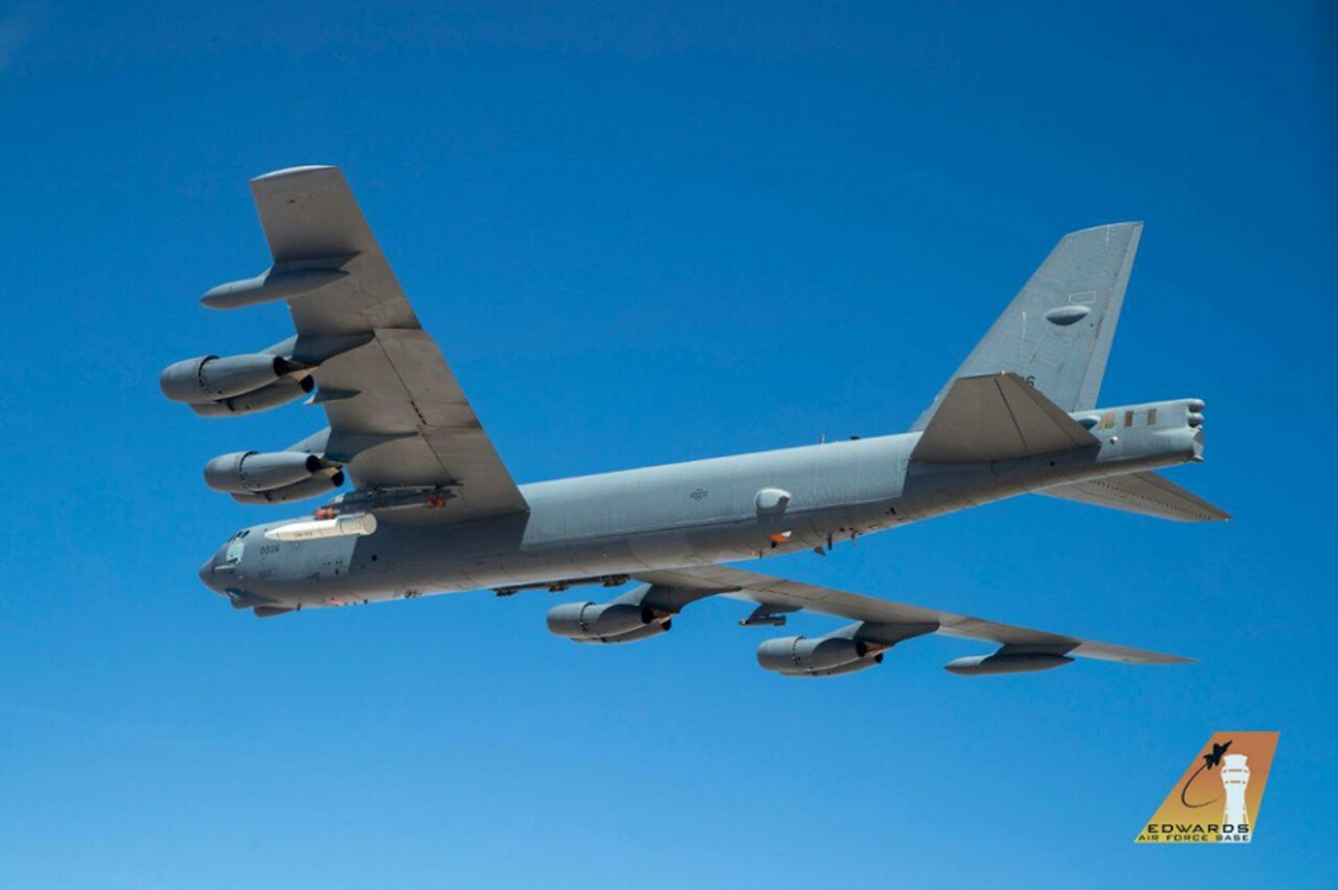 B-52 xuat hien kem vu khi sieu thanh AGM-183A: Nga phat hoang!-Hinh-3