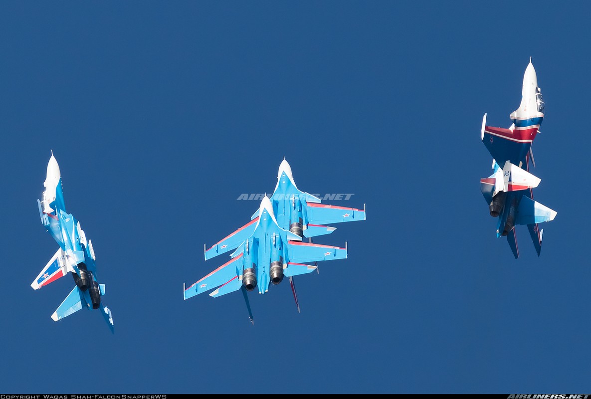 “Gia dinh” Su-30 co thanh vien moi, se la lua chon cua Viet Nam?