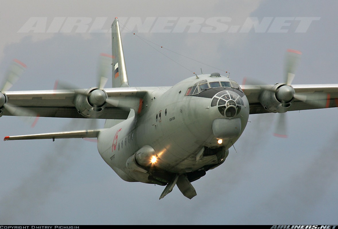 C-130 con chua loi thoi, An-12 da som ve vuon: Lien Xo kem My!-Hinh-2