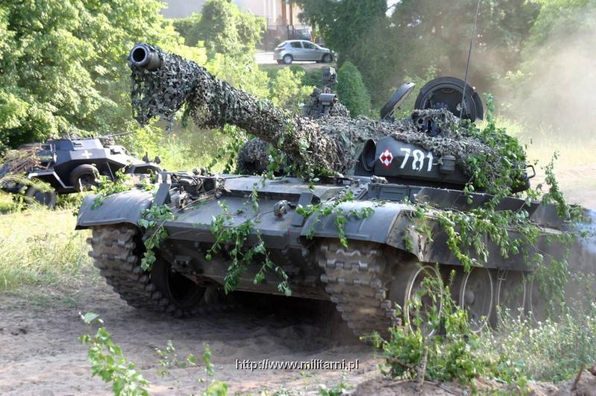 Serbia ton mo tien xu ly 700 xe tang T-55 thanh 