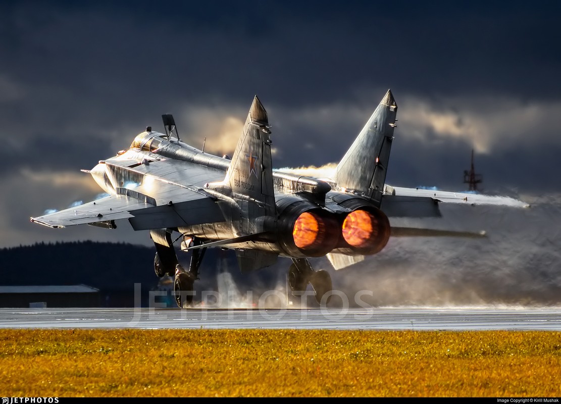Vi sao MiG-31BM duoc coi la tiem kich danh chan vo dich toan cau?-Hinh-3