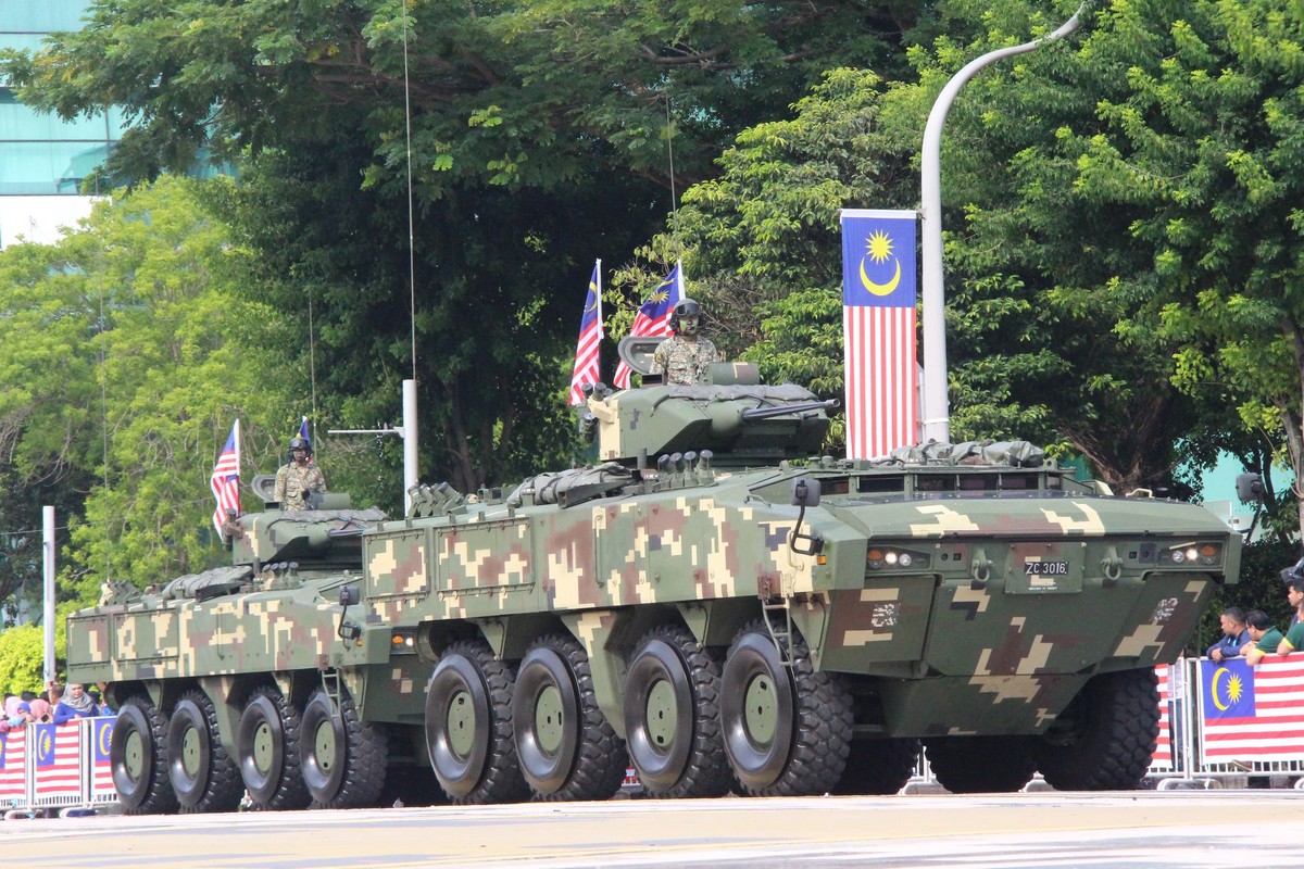 Malaysia mang het vu khi “khung” duyet binh mung 62 nam quoc khanh-Hinh-12