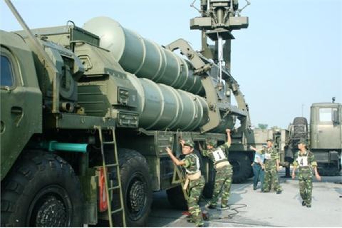 Phong khong Viet Nam da tiep nhan, lam chu S-300PMU-2 va ca S-400 hien dai?-Hinh-10