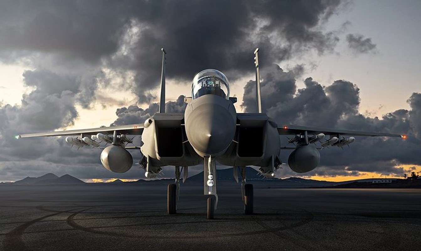 My trien khai F-15EX mang ten lua AGM-183 o Okinawa... Trung Quoc het chong do?