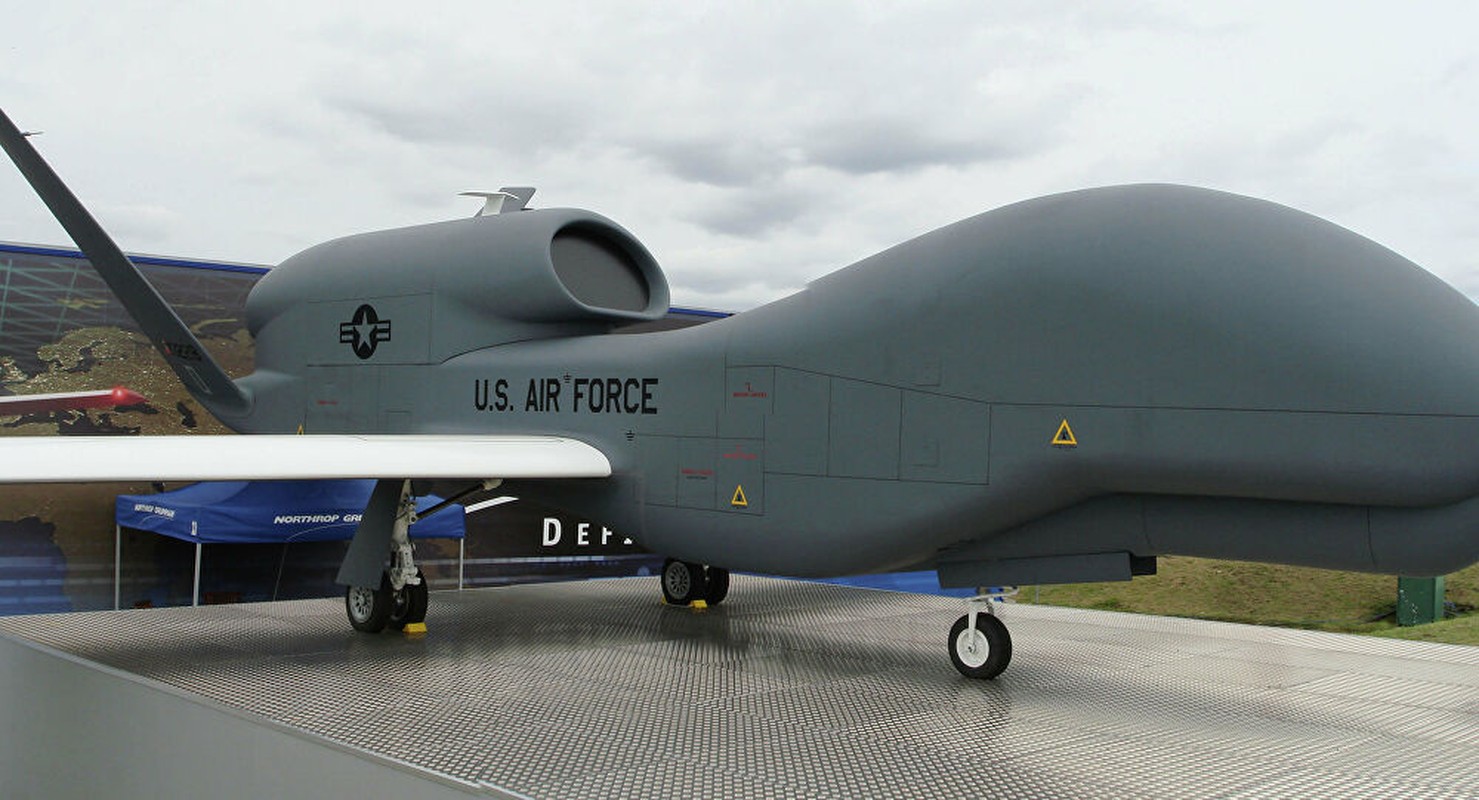 Iran pha hoai ke hoach ban may bay Global Hawk cua My nhu the nao?-Hinh-5