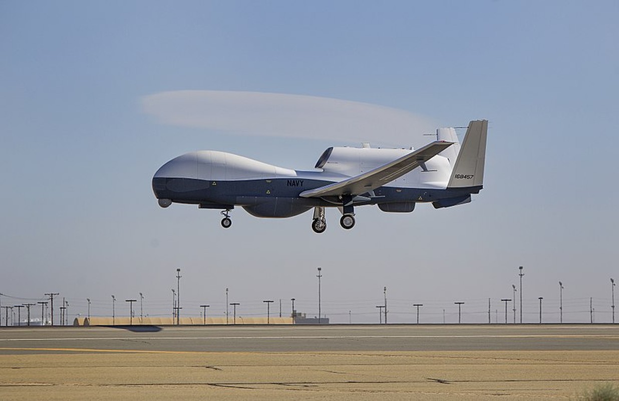 Iran pha hoai ke hoach ban may bay Global Hawk cua My nhu the nao?-Hinh-6