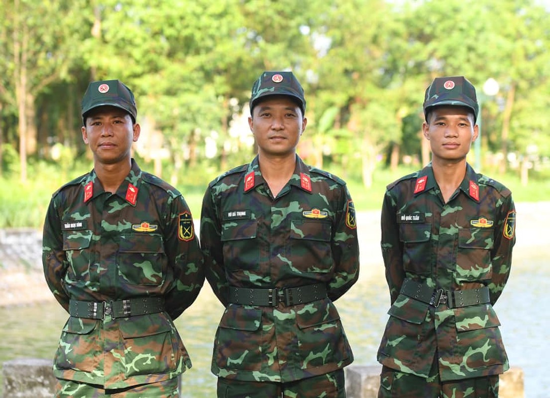 Soi doi hinh tuyen xe tang Viet Nam truoc gio xung tran Army Games 2020-Hinh-4