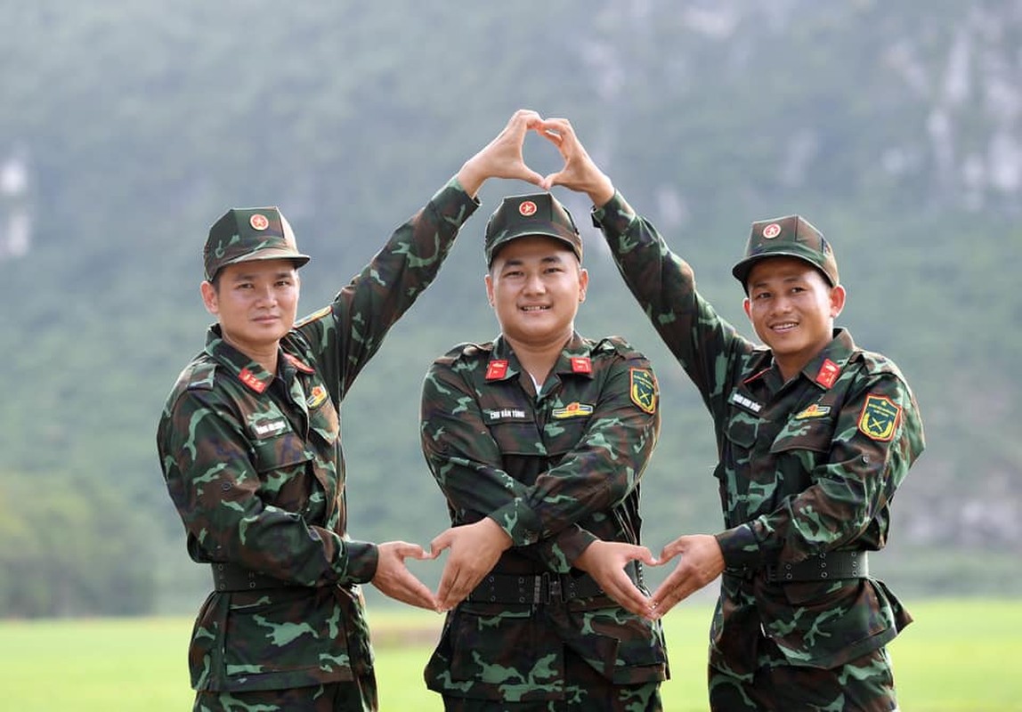Soi doi hinh tuyen xe tang Viet Nam truoc gio xung tran Army Games 2020-Hinh-6