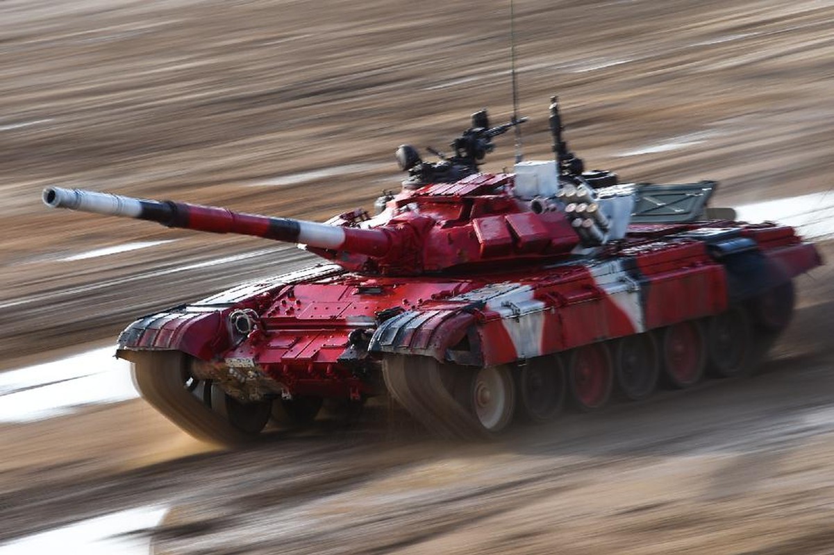 Vi sao tuyen xe tang Viet Nam co the lai T-72B3 chay 72-75km/h?