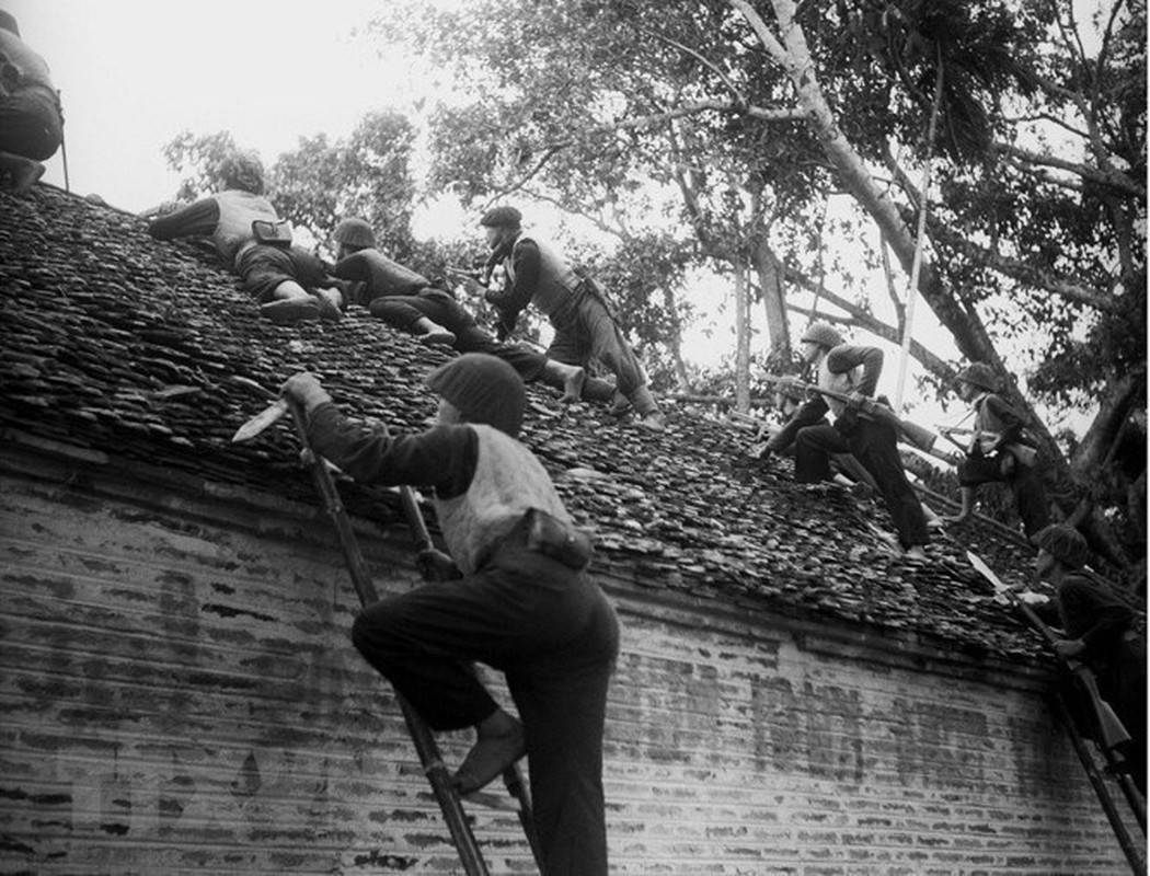 Dieu chua biet ve Quan doi Nhan dan Viet Nam ngay 2/9/1945-Hinh-7