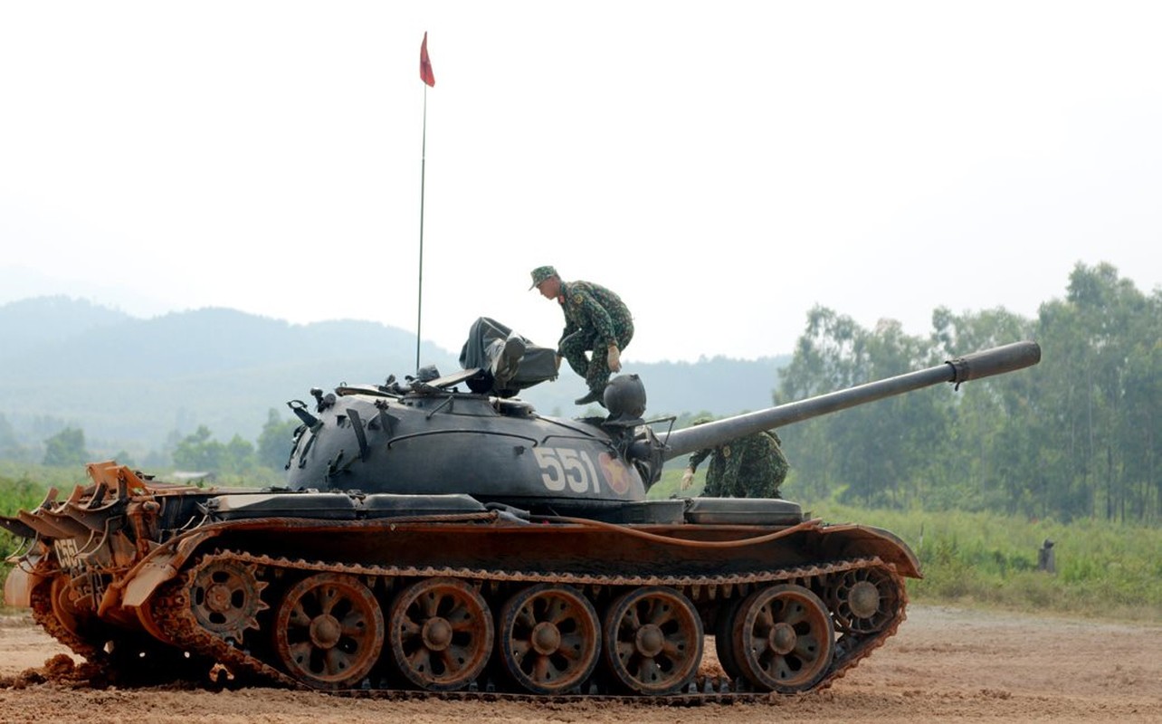 Tap luyen bang T-54, thi dau T-72B3... Doi tuyen Viet Nam da lam qua tot!-Hinh-5