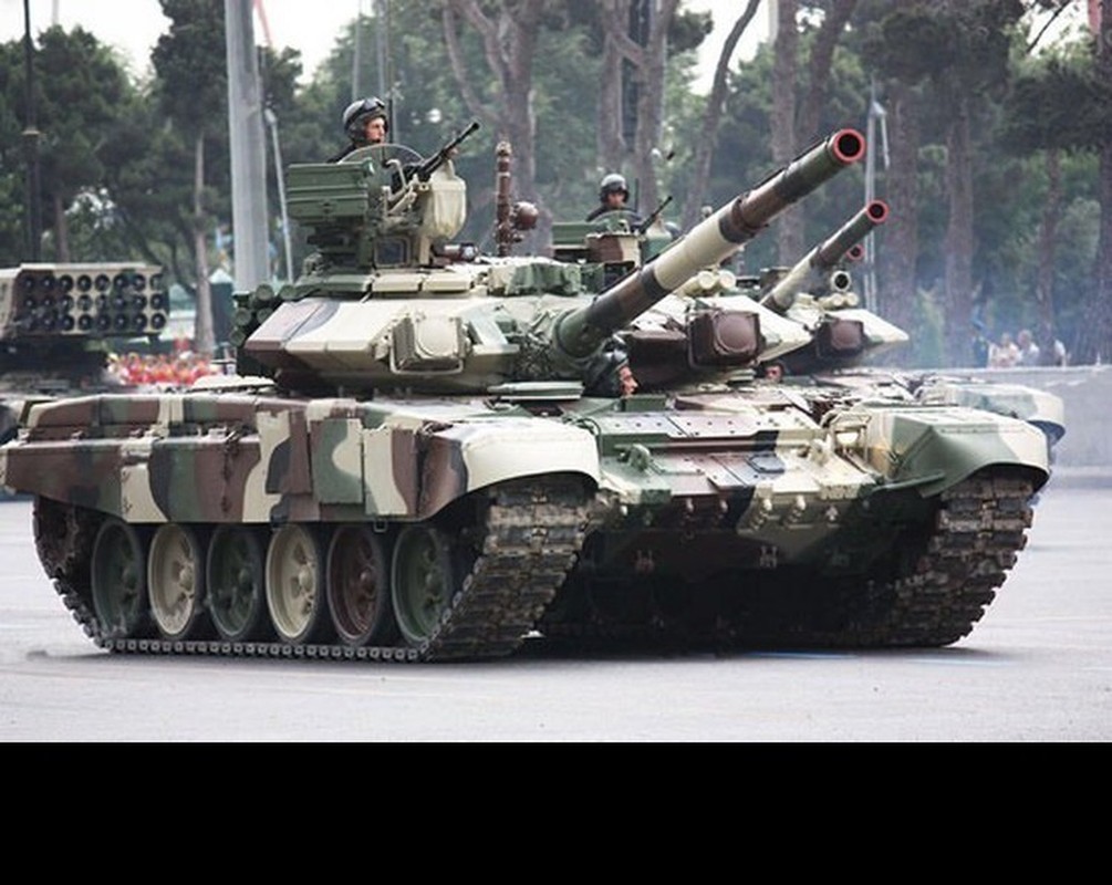 Choang: Armenia tang gap 3 lan so xe tang T-90 hien co sau mot dem