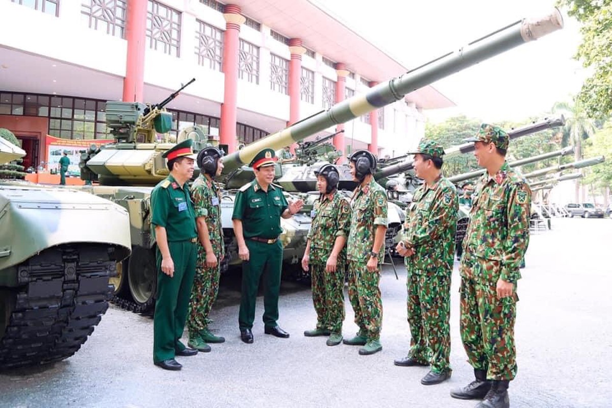 Vi sao xe tang T-90S/SK Viet Nam can co tui bao quan cong nghe cao?-Hinh-10