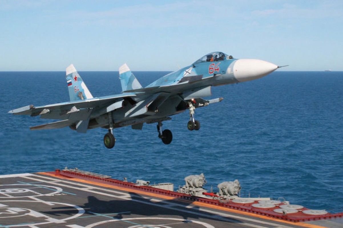 Tiem kich ham Su-33: 