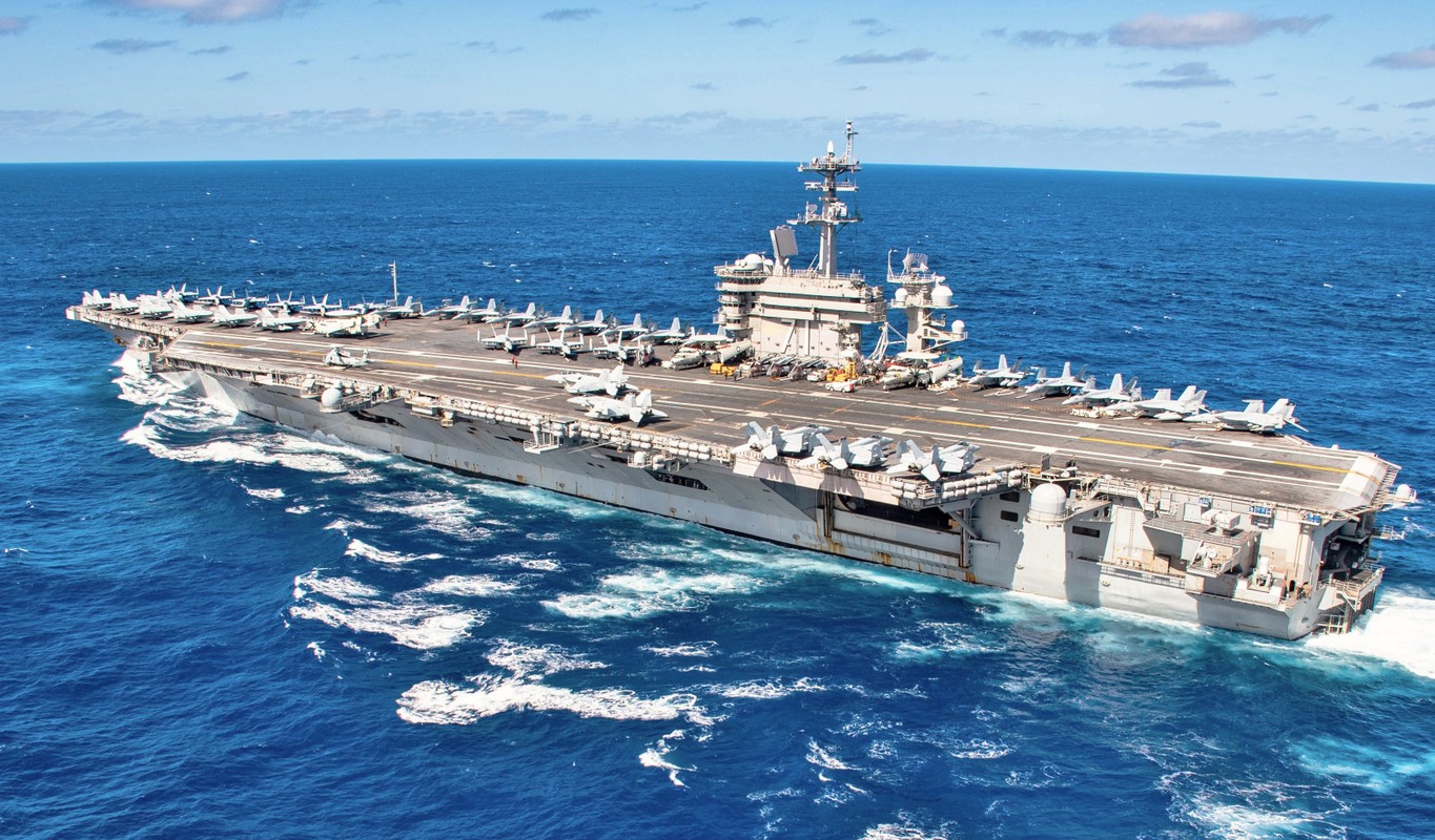View - 	Hải quân Mỹ sẽ có tàu sân bay tên USS Trump: Không bao giờ! 