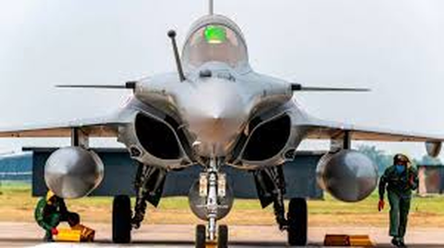 Tiem kich Rafale: Hy Lap mua 10, tang 8; An Do mua dat gap doi-Hinh-5